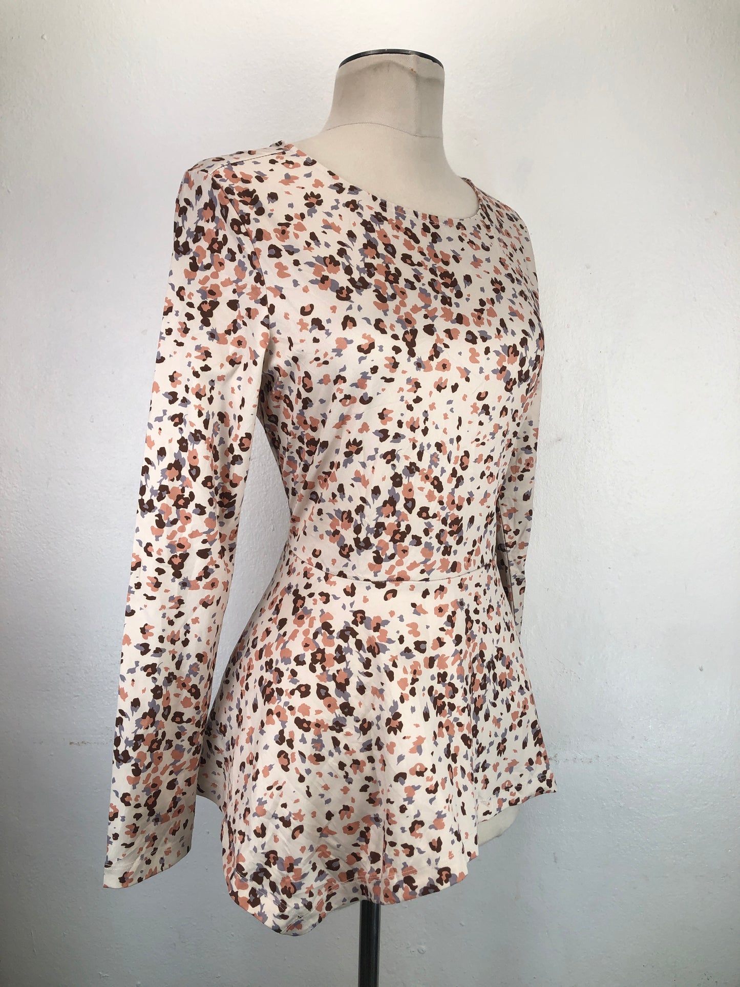 Blusa Crema de Lunares Allegra k