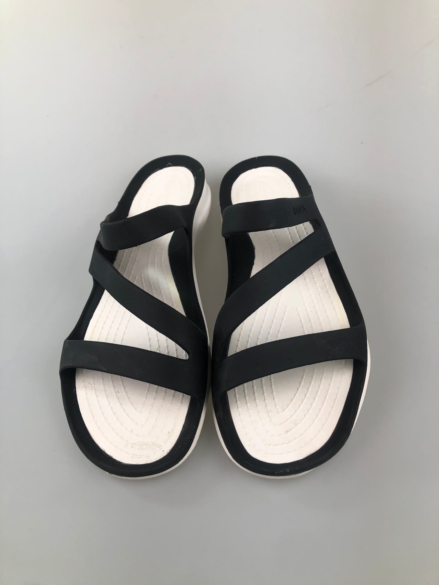 Sandalia Negro Crocs