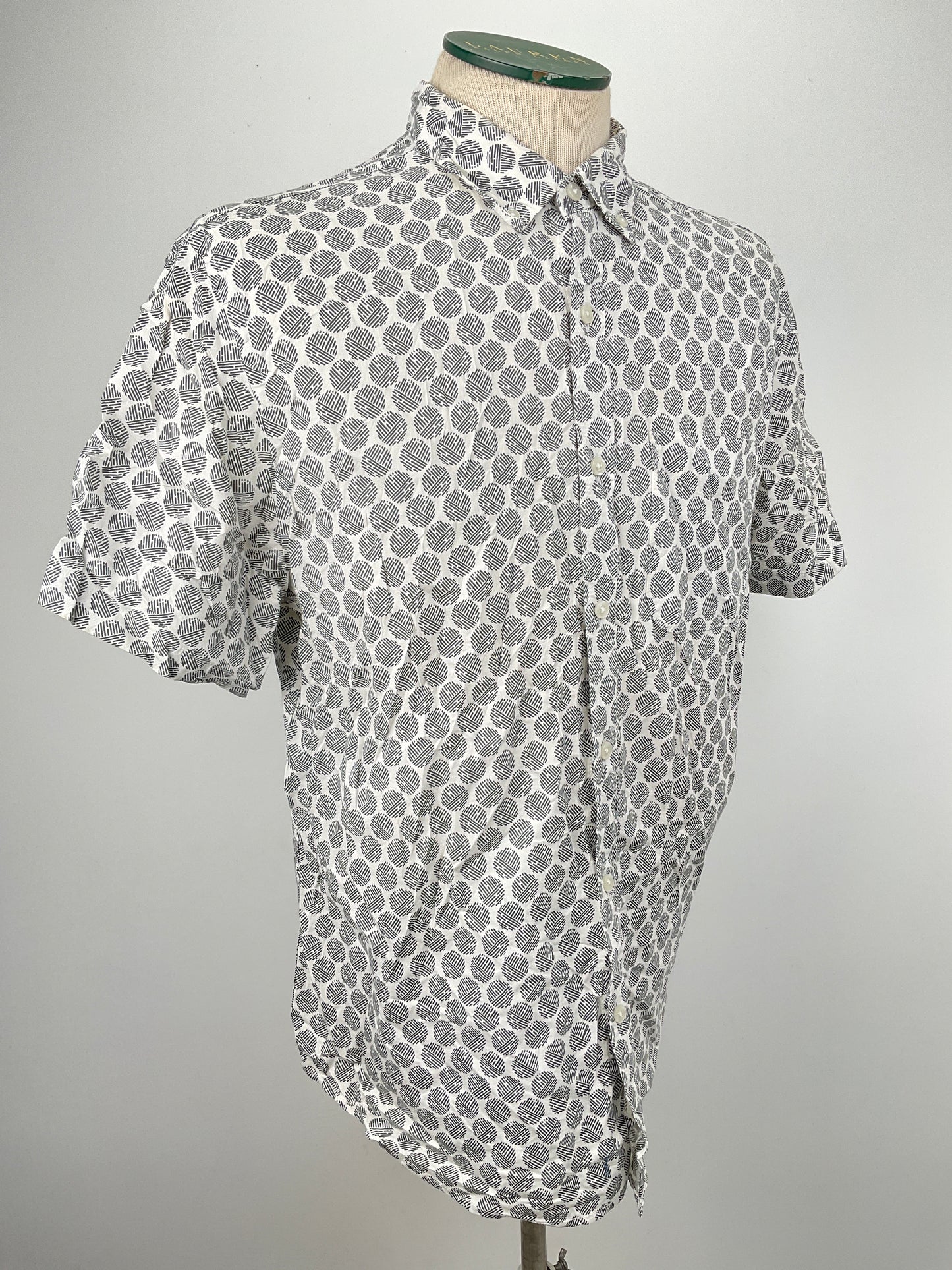 Camisa Gris de Lunares Old Navy