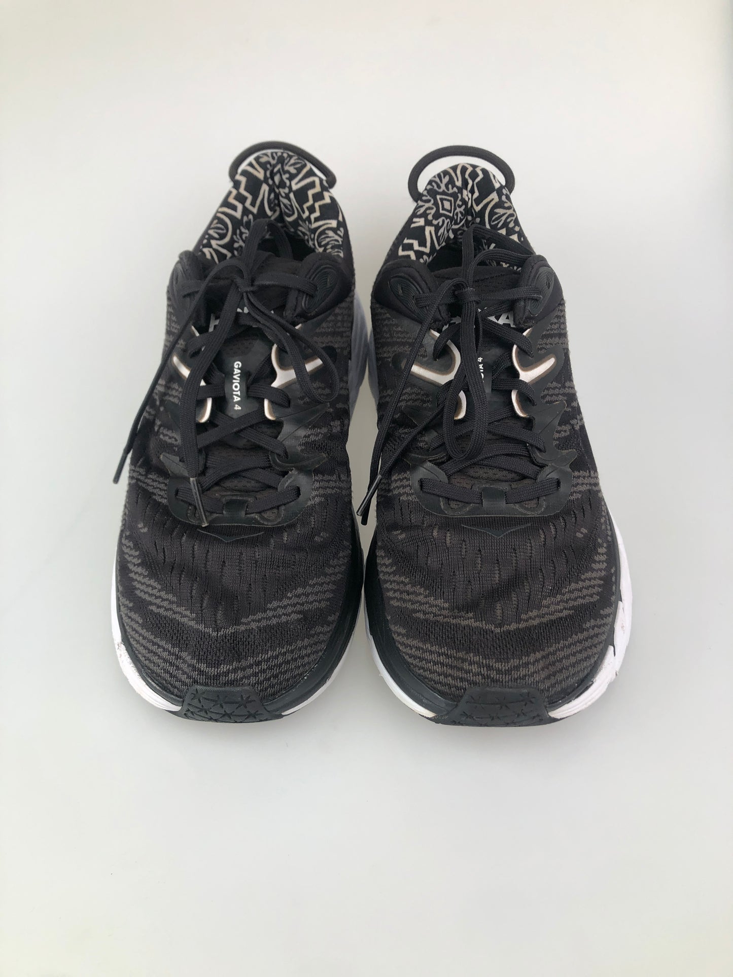 Tenis Negro Deportivo Hoka
