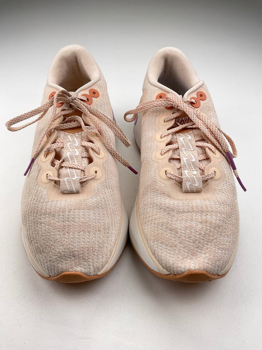 Tenis Crema Deportivo Nike