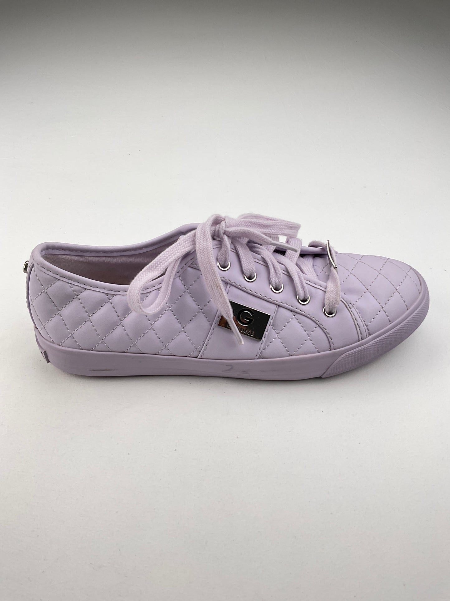 Tenis Lila Bay guess