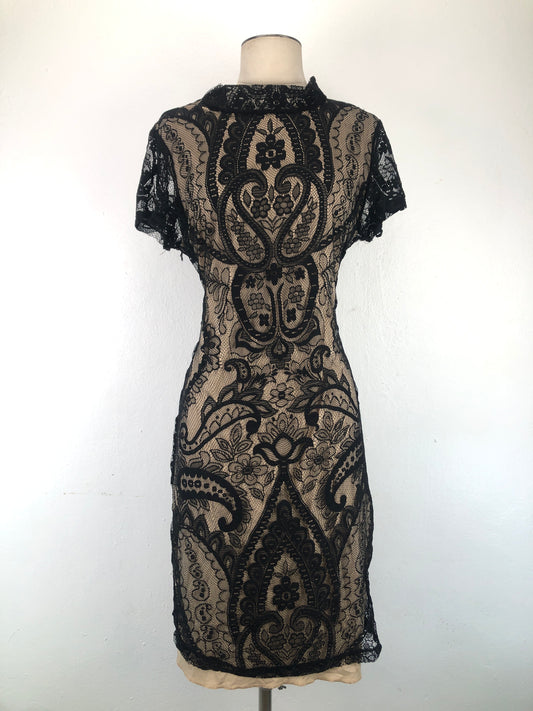 Vestido Negro de Floral Liberty Love