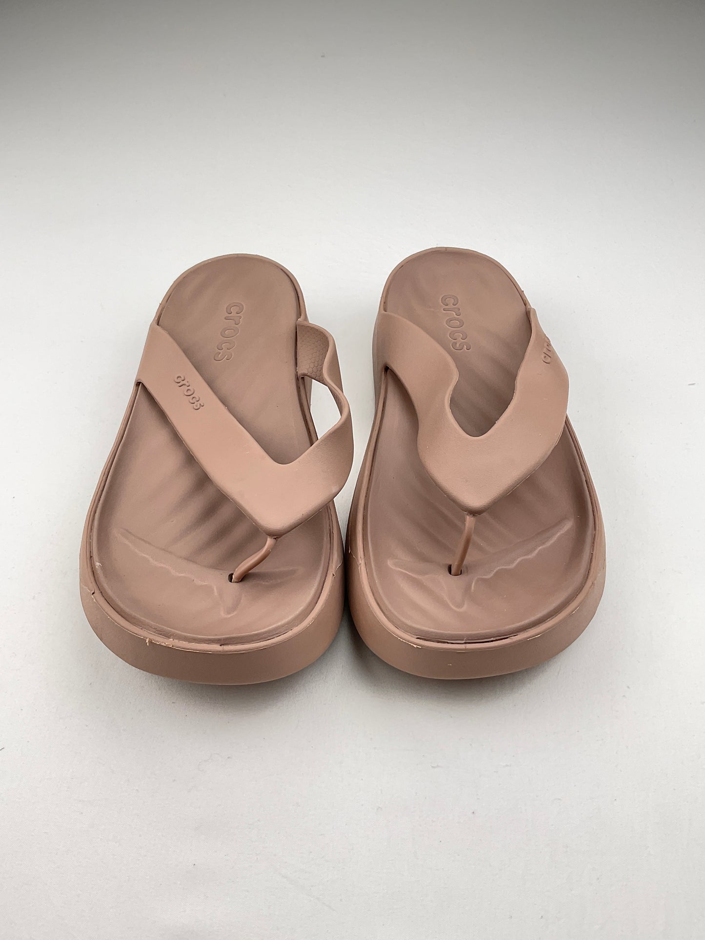 Sandalia Crema Crocs