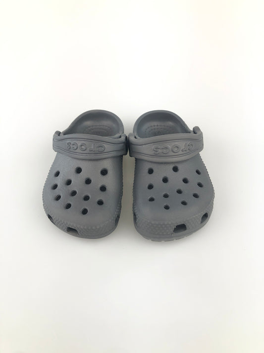 Sandalia Gris Crocs