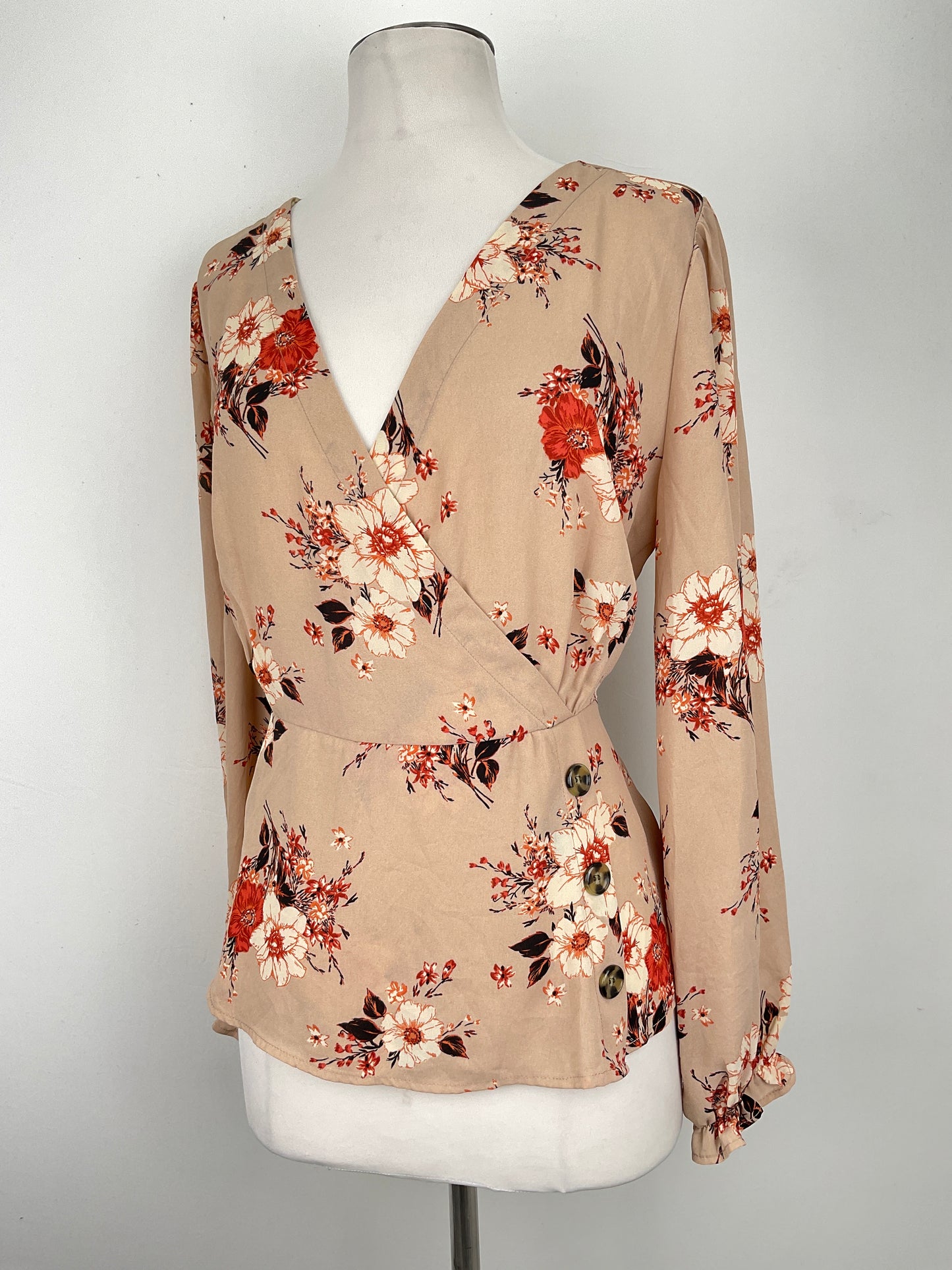 Blusa Crema Floral Cravefanie