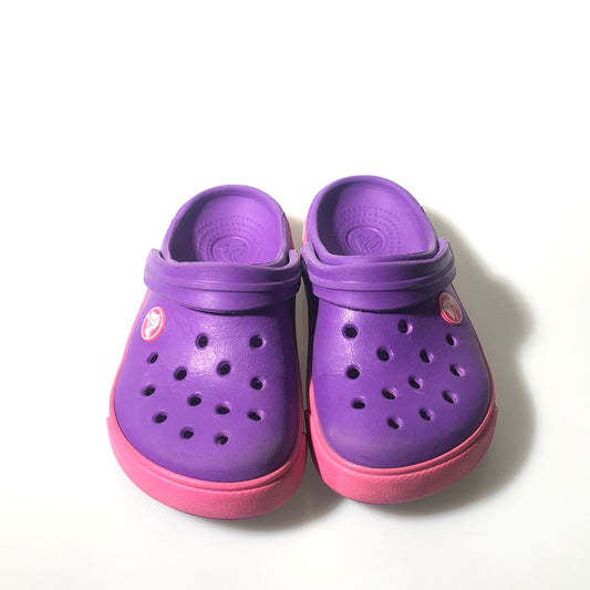 Sandalia Morado  Crocs