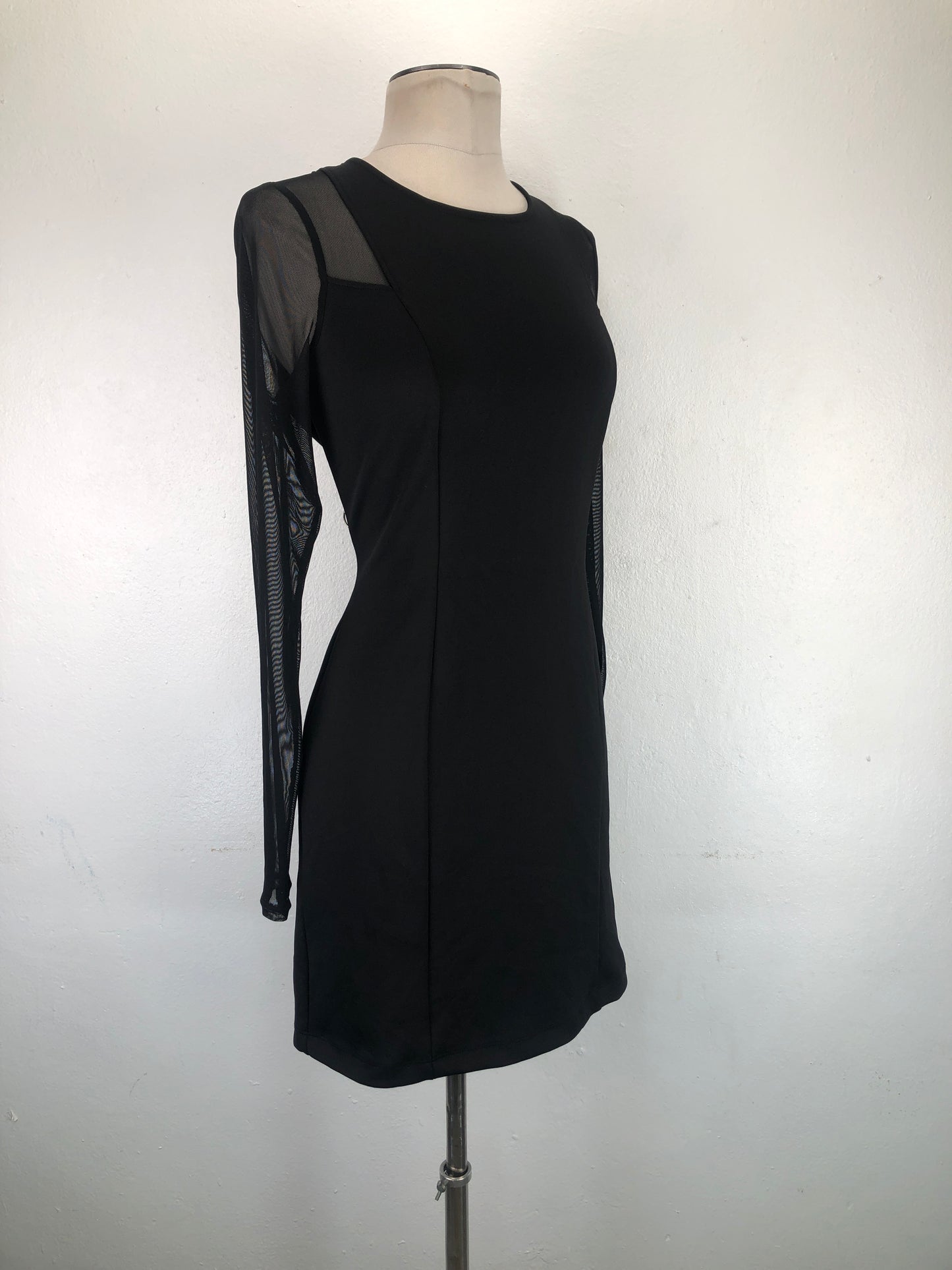 Vestido Negro Forever 21