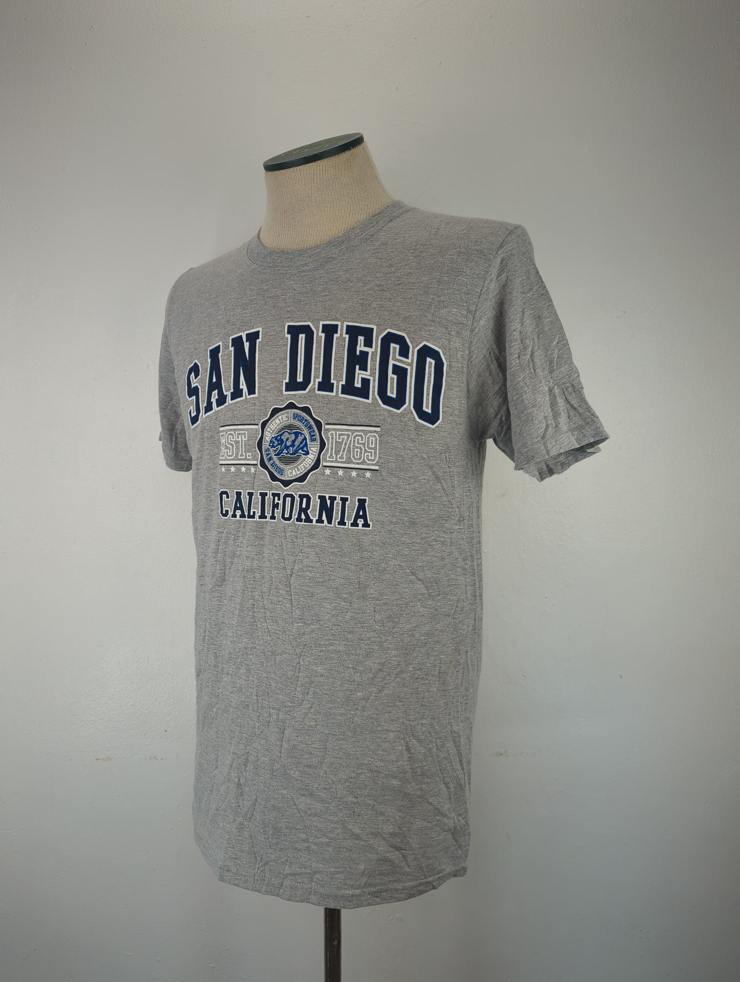 Camiseta Gris Stellar