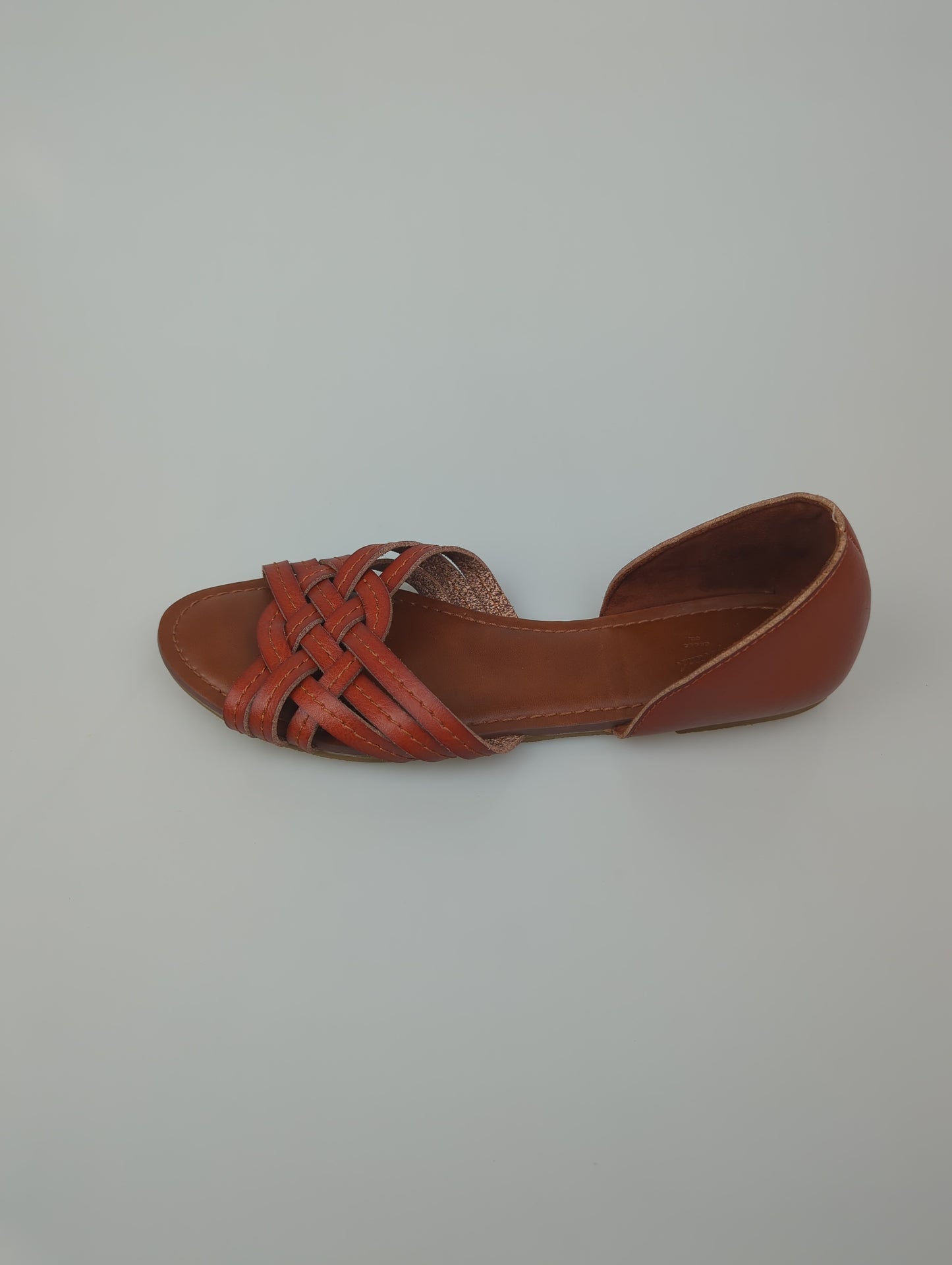 Sandalia Marron Universal Thread