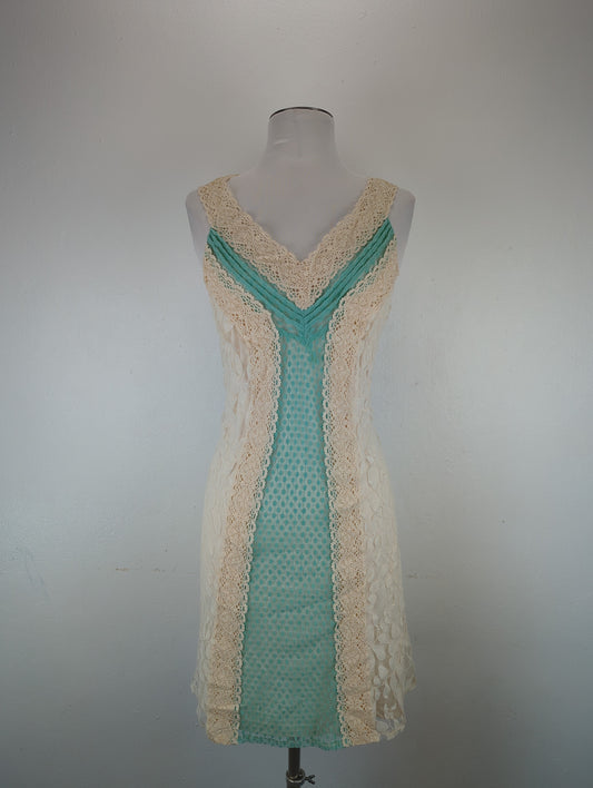 Vestido Crena Floral Ryu