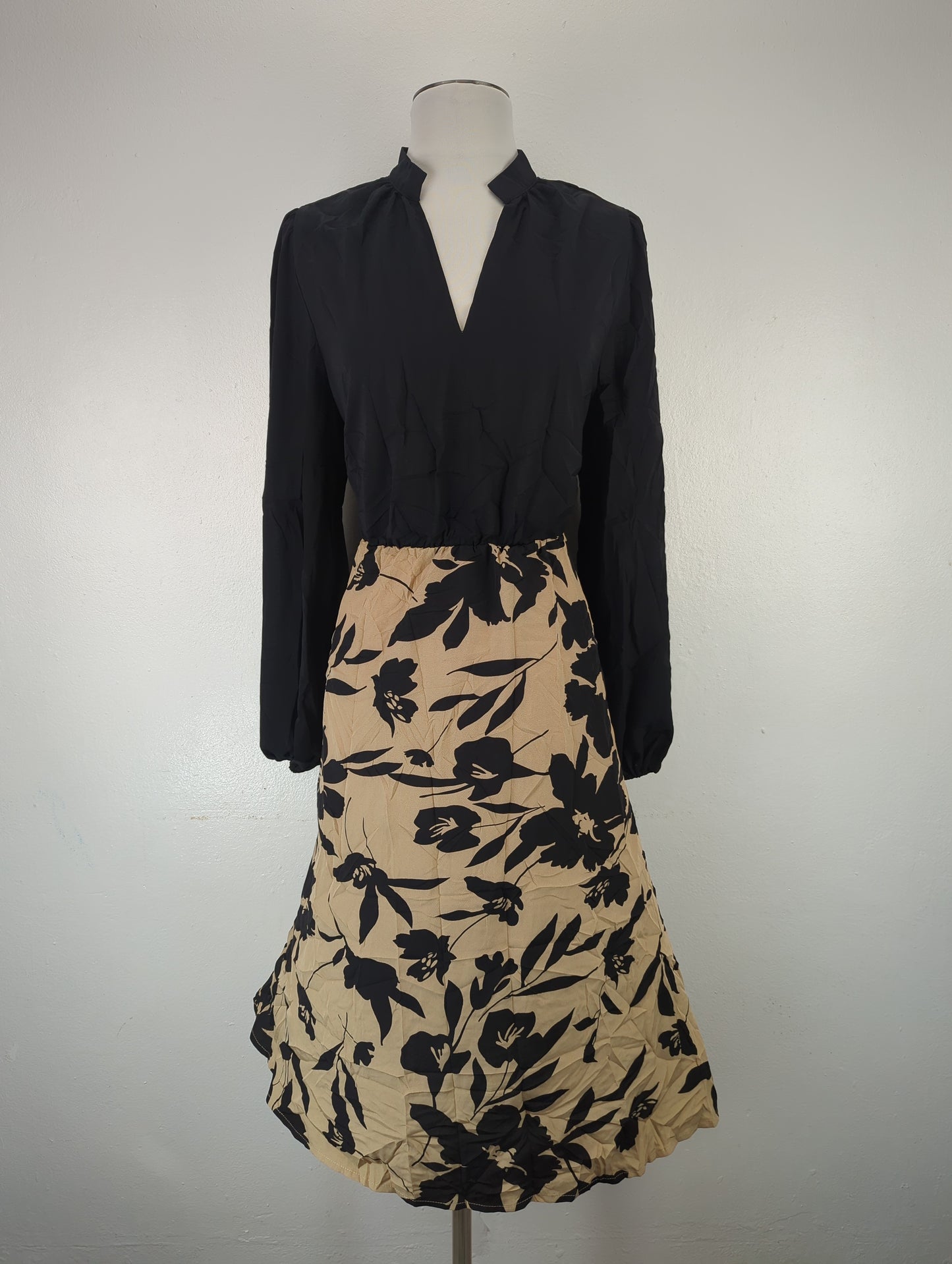 Vestido Negro Floral Greathe
