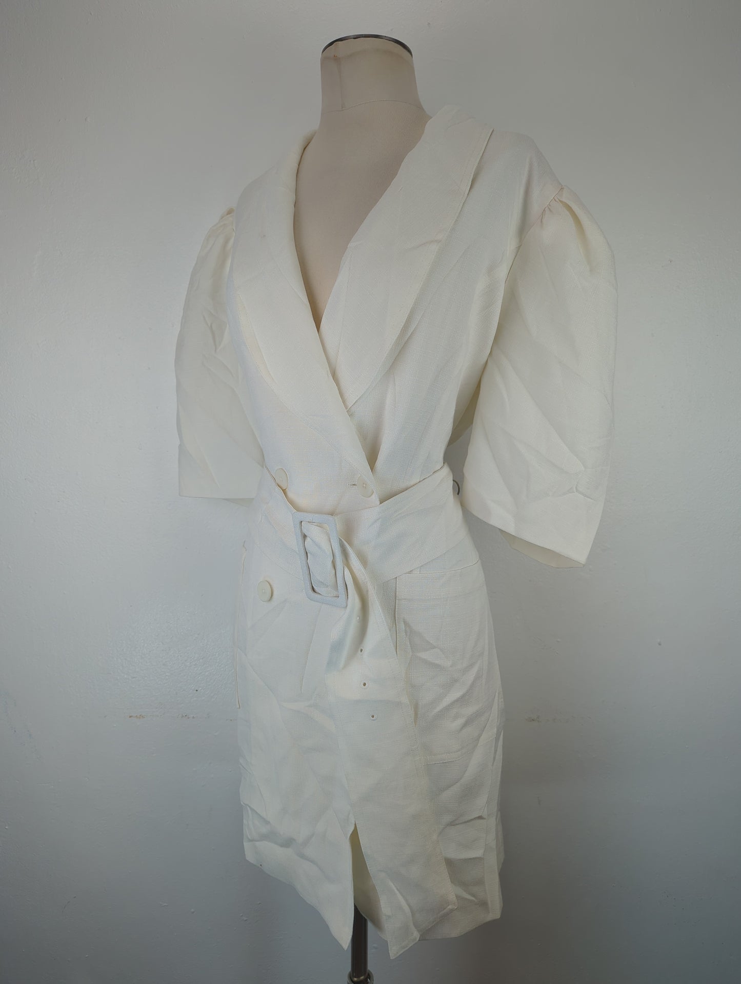 Vestido Tipo Blazer Blanco Express  Ladygang