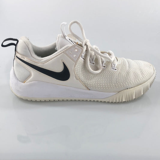Calzado de portivo blanco Nike volleball