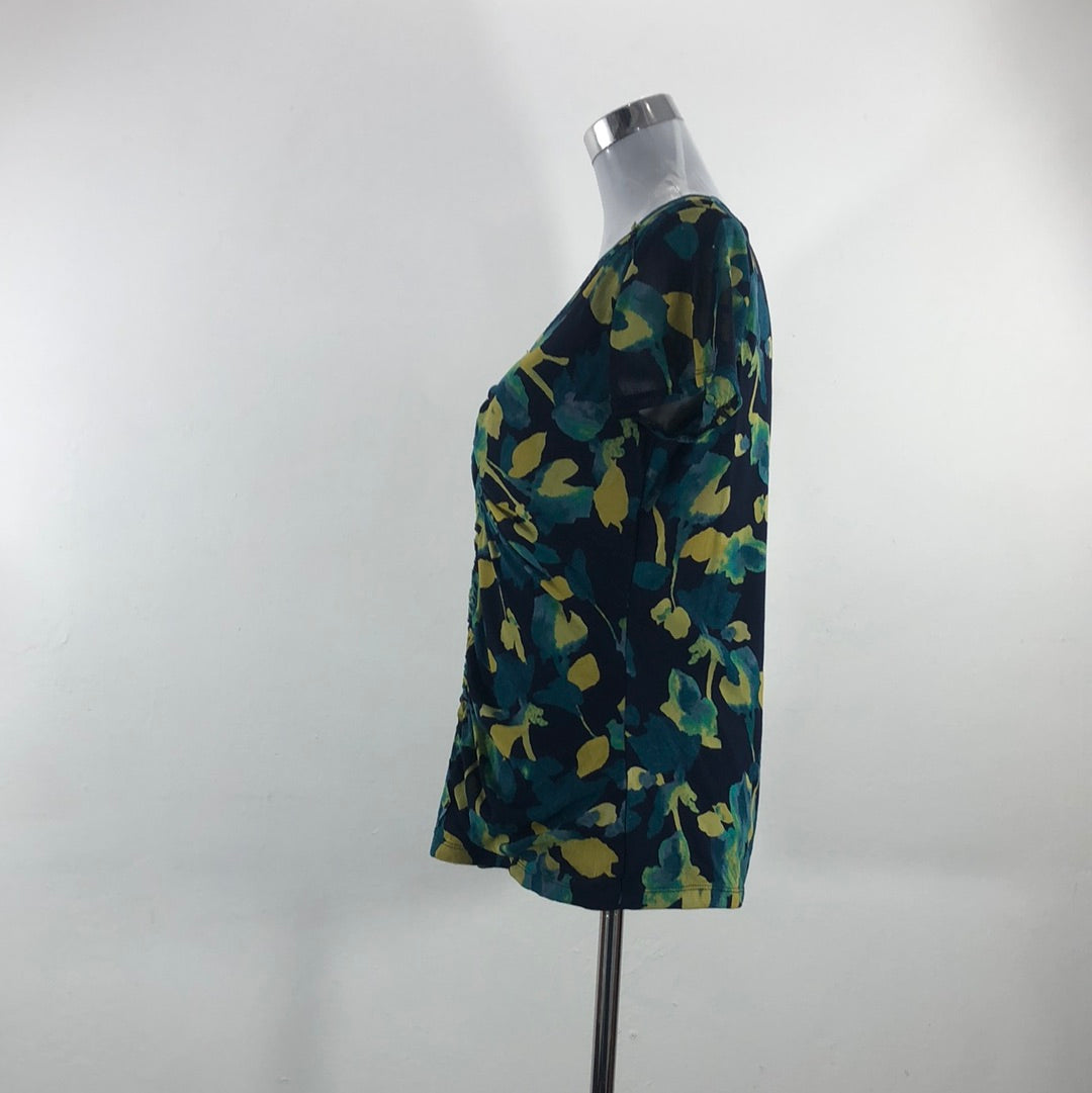 Blusa Verde de Flores 212 Collection